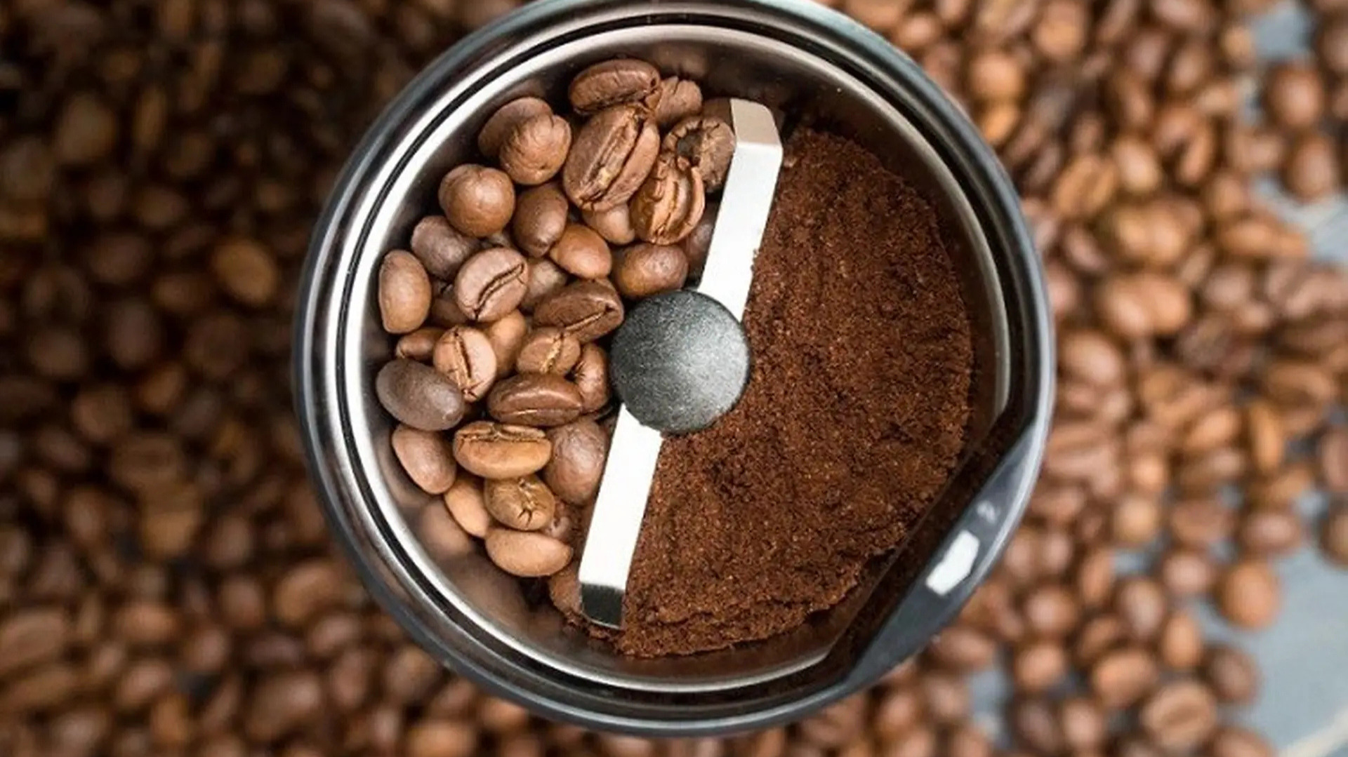 639208256360685129_vietnam roasted coffee beans 9.jpg